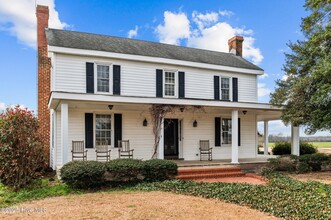 8414 NC-903 in Ayden, NC - Building Photo - Building Photo