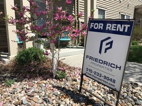 2815 Northridge Pkwy in Ames, IA - Building Photo - Building Photo