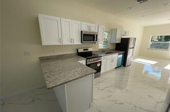 13055 Appleby Dr in Punta Gorda, FL - Foto de edificio - Building Photo