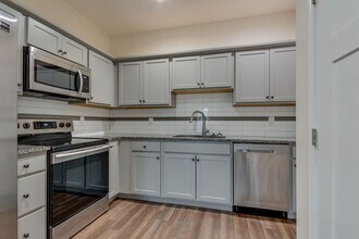 1688 McCleary Bend Rd in Sevierville, TN - Building Photo - Building Photo