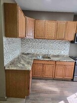 52 Lander St in Newburgh, NY - Building Photo