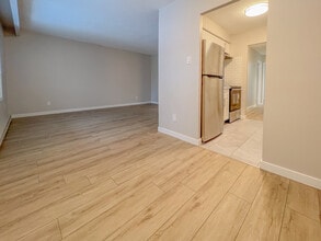 199 Charles St in Midland, ON - Building Photo - Building Photo