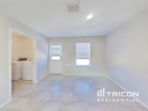 1301 Water Lily Dr in Little Elm, TX - Building Photo - Building Photo