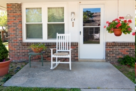 Butler Meadows in Butler, MO - Foto de edificio - Building Photo