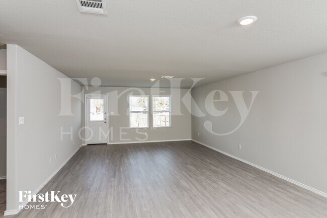 1847 Morse Way in San Antonio, TX - Building Photo - Building Photo