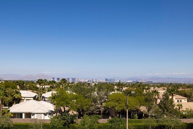 property at 4292 Veraz St