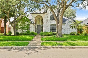 4596 Adrian Way in Plano, TX - Building Photo