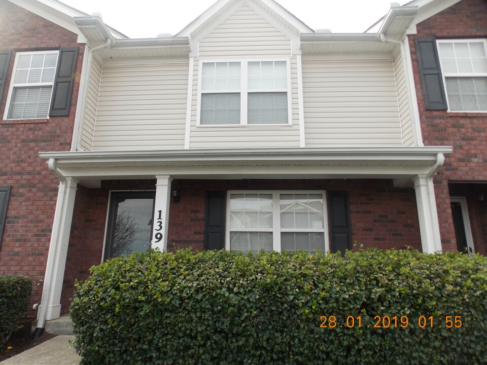 139 Wolverine Ct in Smyrna, TN - Building Photo