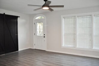 114 Yates St in Mount Vernon, TX - Building Photo - Building Photo