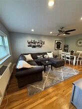 25 Elizabeth St in Farmingdale, NY - Building Photo - Building Photo