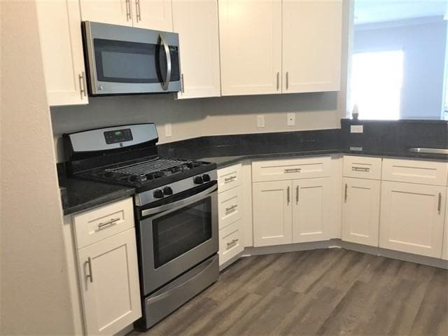 420 Magnolia Estates Dr in League City, TX - Building Photo - Building Photo