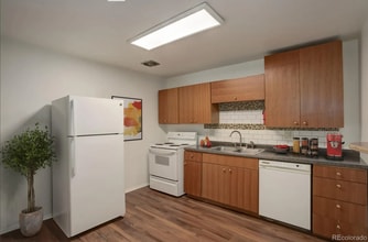 2565 S Sheridan Blvd in Lakewood, CO - Building Photo - Building Photo