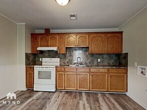 921 27th Ave N in Hueytown, AL - Building Photo - Building Photo