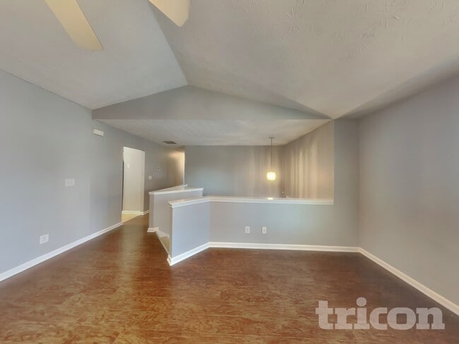 3275 River Ln SE in Atlanta, GA - Building Photo - Building Photo