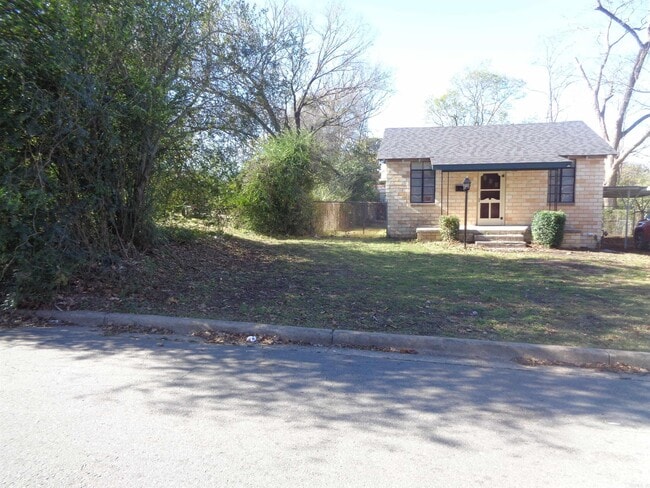 property at 2514 Johnson St