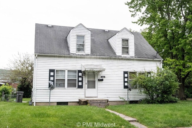 property at 1401 N Alton Ave