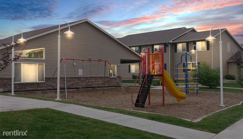 River Run Apartments in Laramie, WY - Building Photo