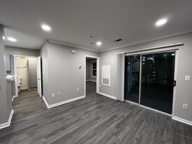12794 Fair Briar Ln, Unit 12794 in Fairfax, VA - Building Photo