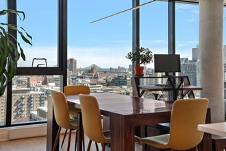 1 Blvd. De Maisonneuve Ouest in Montréal, QC - Building Photo - Building Photo