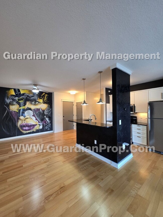 3251 Louisiana Ave S in St. Louis Park, MN - Building Photo - Building Photo