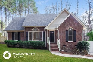 317 Honeywood Ln in Monroe, NC - Building Photo