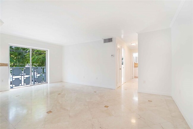 1498 Jefferson Ave in Miami Beach, FL - Building Photo - Building Photo