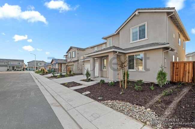 1747 Tornillo Ave in Manteca, CA - Building Photo - Building Photo