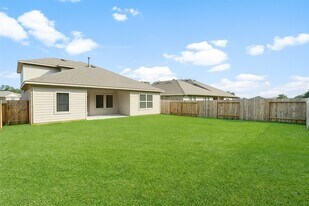 2274 Strong Horse Dr in Conroe, TX - Building Photo