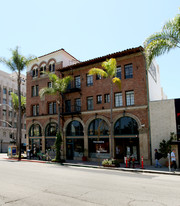 The Broadlind in Long Beach, CA - Foto de edificio - Building Photo