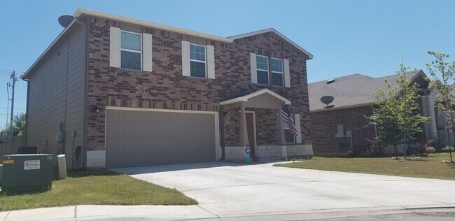 178 Hidden Knl in Selma, TX - Building Photo - Building Photo