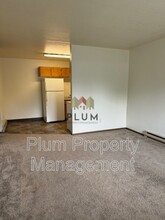 2010 S 8th St W in Missoula, MT - Foto de edificio - Building Photo