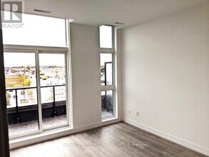 1709-1709 Bur Oak Ave in Markham, ON - Building Photo - Building Photo