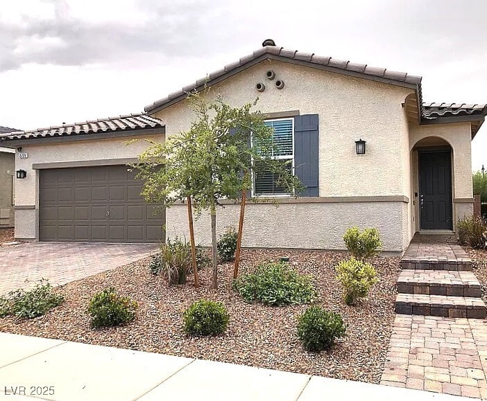 2771 Alta Vista St in Henderson, NV - Building Photo