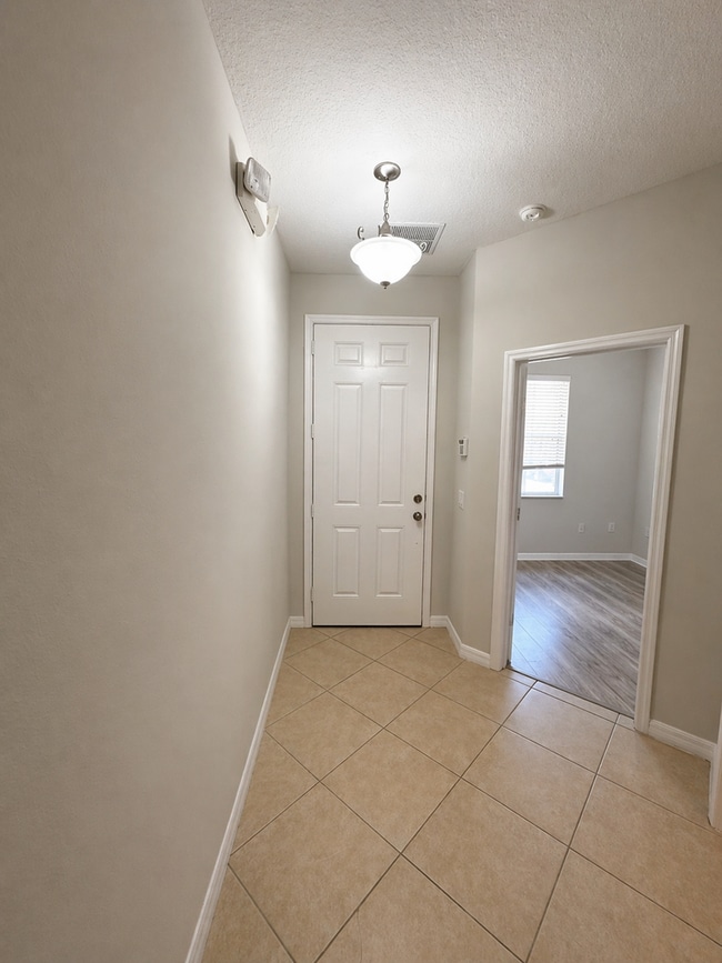 2672 Andros Ln in Kissimmee, FL - Building Photo - Building Photo