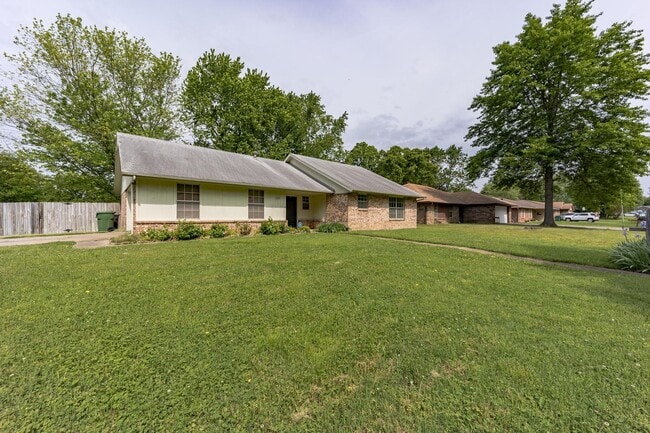 property at 502 N 35th St