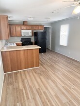 110 N Michigan St in Lawrence, KS - Building Photo - Building Photo