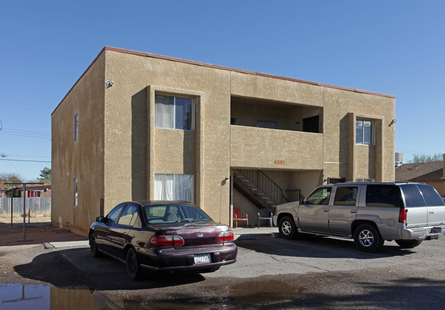 4957-4961 S Park Ave in Tucson, AZ - Building Photo - Building Photo