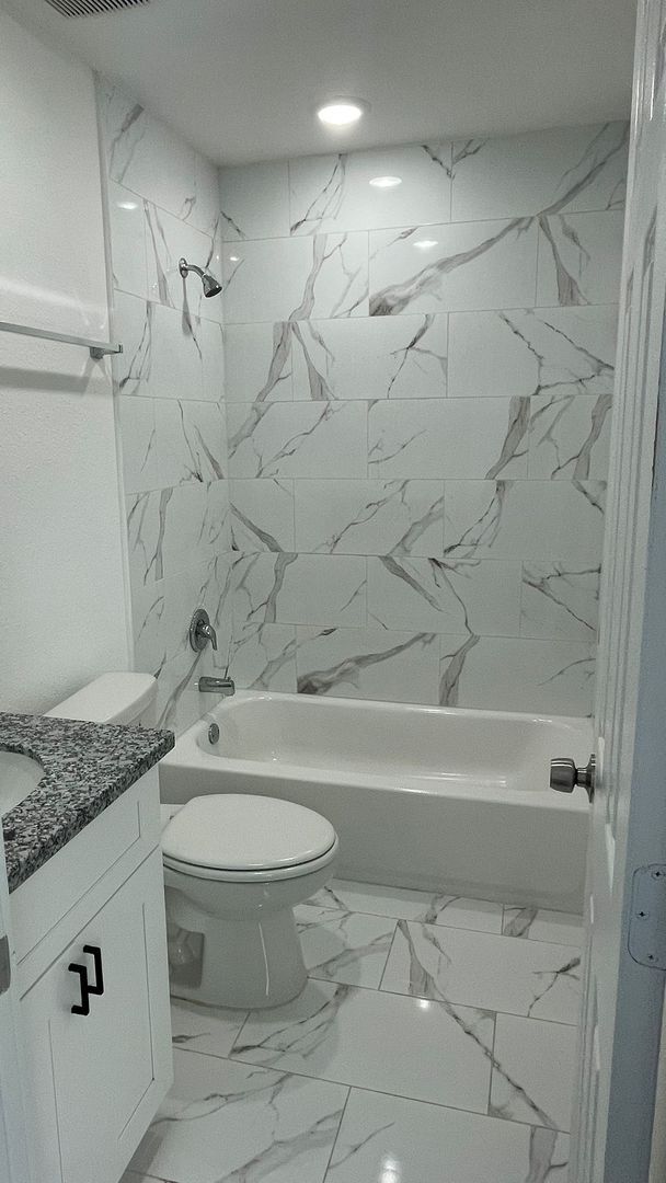 2320 Wavell St in Houston, TX - Building Photo - Building Photo