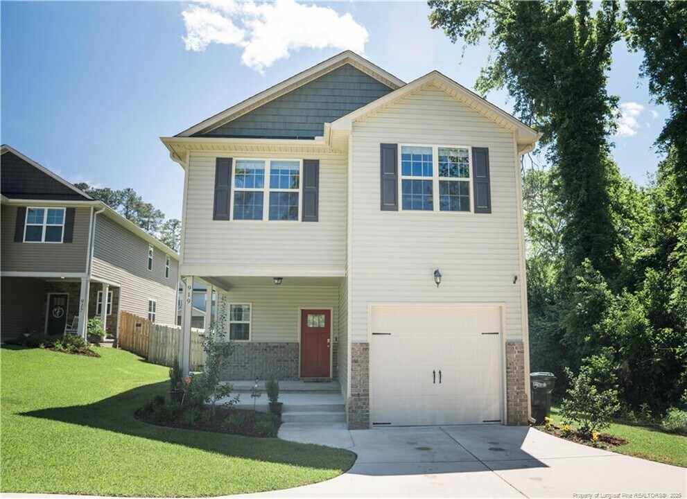 919 Carolina Ave in Fayetteville, NC - Building Photo
