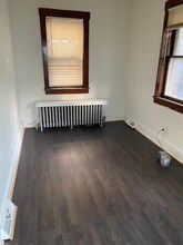319 Wylie Ave in Clairton, PA - Building Photo - Building Photo