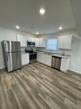 422 E Doxey St in Strafford, MO - Building Photo - Building Photo