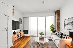 165 Ludlow St in New York, NY - Building Photo