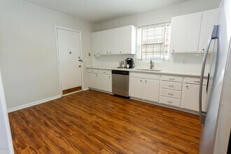 1815 Van Wert Ave-Unit -7 in Jacksonville, FL - Building Photo - Building Photo