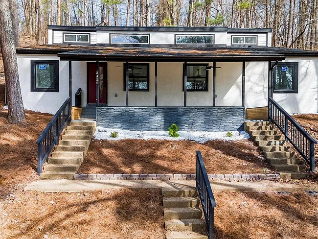 property at 3422 Birchwood Dr