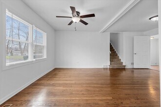 234 E Shorewood Dr in Round Lake Beach, IL - Building Photo - Building Photo