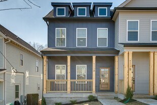 6113 Pennsylvania Ave in Nashville, TN - Building Photo
