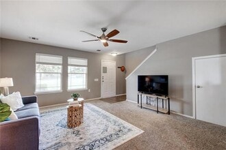 13905 Briarcreek Loop in Manor, TX - Building Photo - Building Photo