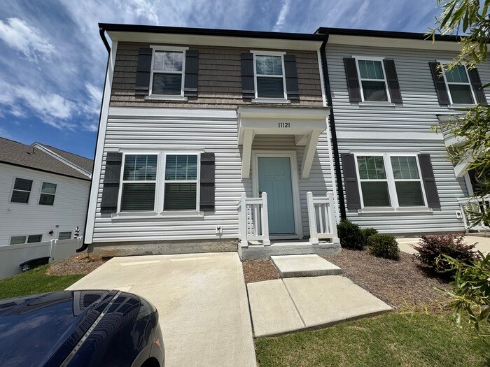 11121 Woodland Crk Wy in Charlotte, NC - Foto de edificio