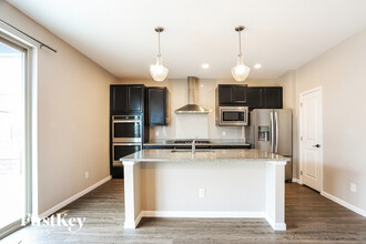 26809 E Cedar Ave in Aurora, CO - Building Photo - Building Photo