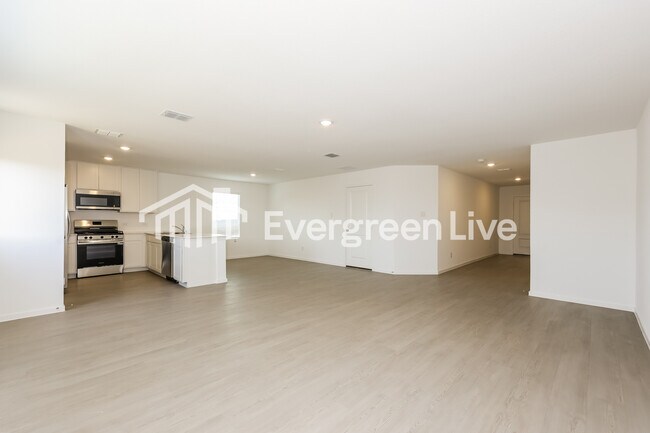 10536 Desert Hawk Cir in Fort Worth, TX - Building Photo - Building Photo